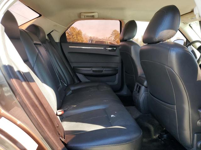 Photo 10 from auction – 2010 CHRYSLER 300 TOURIN with VIN 2C3CA5CV1AH173557