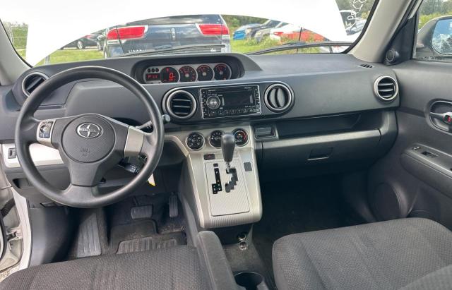 Photo 9 from auction – 2008 TOYOTA SCION XB with VIN JTLKE50E181009643