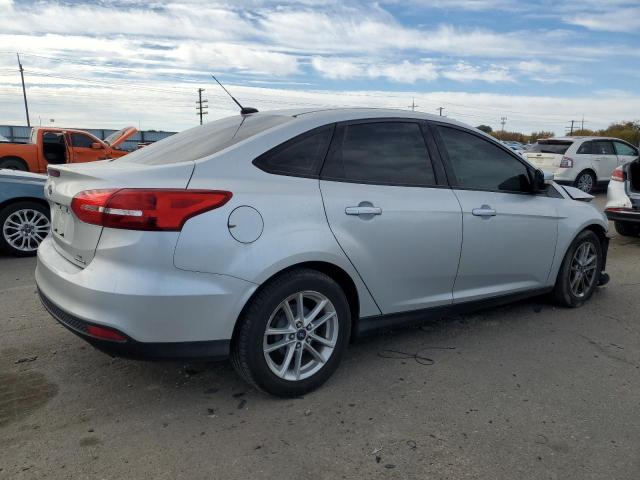 Photo 3 from auction – 2015 FORD FOCUS SE with VIN 1FADP3F26FL329581