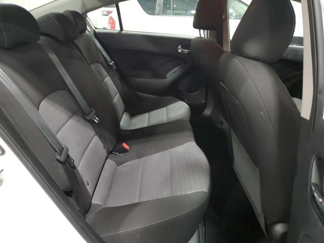 Photo 10 from auction – 2018 KIA FORTE LX with VIN 3KPFL4A70JE280256