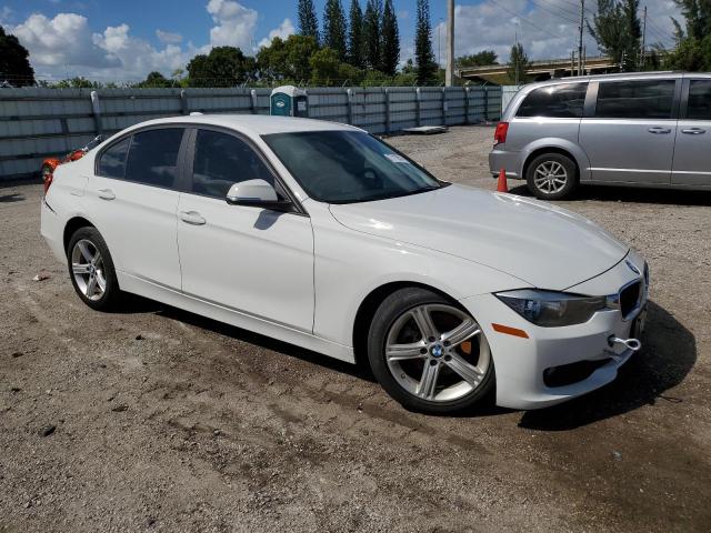 Photo 4 from auction – 2014 BMW 320 I with VIN WBA3B1G58ENT00035