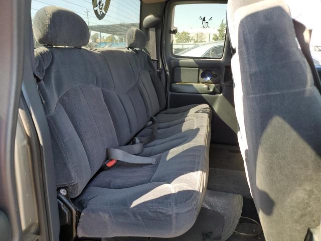 Photo 10 from auction – 2000 CHEVROLET SILVERADO with VIN 2GCEC19T0Y1307412