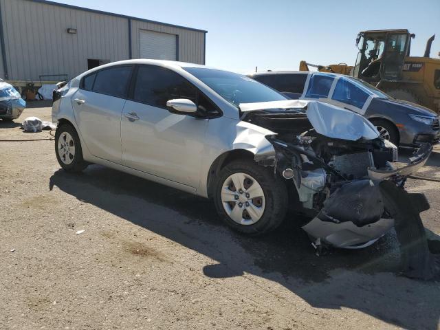 Photo 4 from auction – 2018 KIA FORTE LX with VIN 3KPFL4A70JE213186