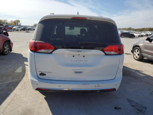 Photo 6 from auction – 2018 CHRYSLER PACIFICA T with VIN 2C4RC1EG9JR317261