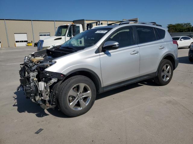 TOYOTA RAV4 XLE 2015 with VIN JTMWFREV4FD069955 - Photo from auction