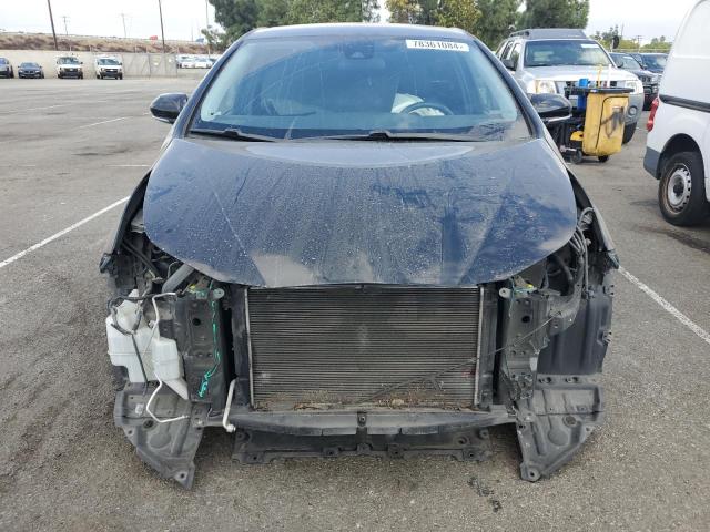 Photo 5 from auction – 2017 TOYOTA PRIUS with VIN JTDKARFU3H3041334