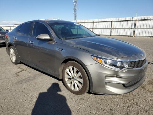 Photo 4 from auction – 2016 KIA OPTIMA EX with VIN 5XXGU4L35GG089704