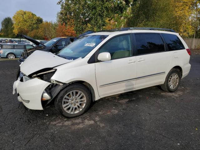 TOYOTA SIENNA XLE 2010 with VIN 5TDDK4CC3AS034036 - Photo from auction