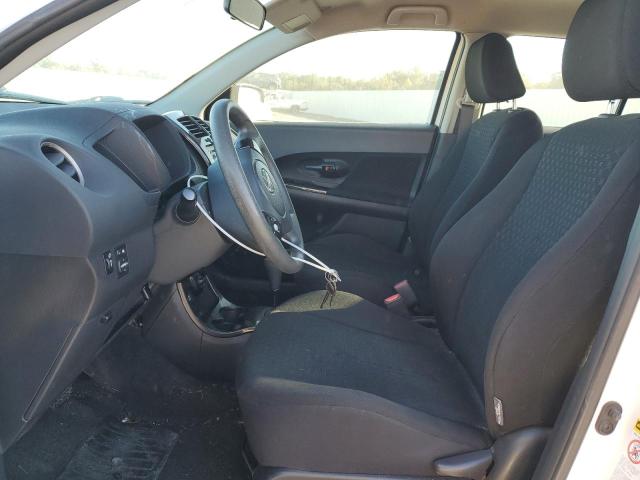 Photo 7 from auction – 2010 TOYOTA SCION XD with VIN JTKKU4B47AJ057093
