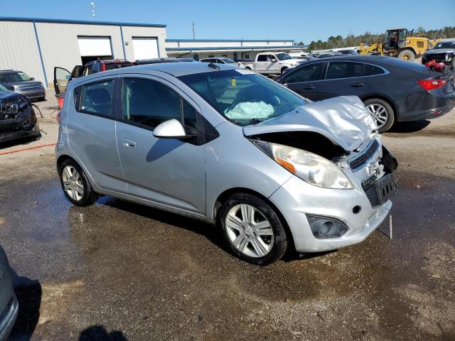 Photo 4 from auction – 2013 CHEVROLET SPARK 1LT with VIN KL8CD6S94DC618015