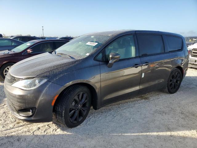 CHRYSLER PACIFICA T 2020 with VIN 2C4RC1FG1LR150265 - Photo from auction