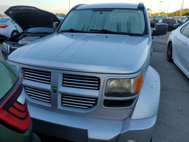 Foto 5 de la subasta – 2011 DODGE NITRO HEAT con VIN 1D4PT4GK7BW605222