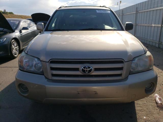 Photo 5 from auction – 2004 TOYOTA HIGHLANDER with VIN JTEEP21A040040343