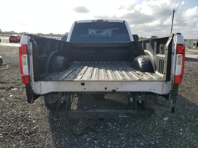 Photo 6 from auction – 2017 FORD F250 SUPER with VIN 1FTBF2A68HEB56355