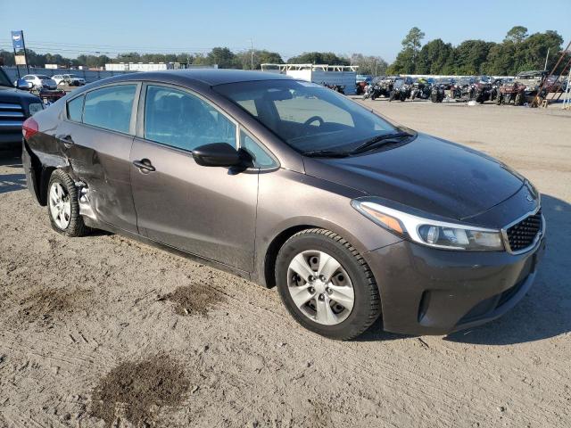 Photo 4 from auction – 2017 KIA FORTE LX with VIN 3KPFK4A70HE069393