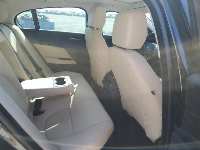 Photo 10 from auction – 2018 JAGUAR XE PREMIUM with VIN SAJAJ4FX4JCP24840
