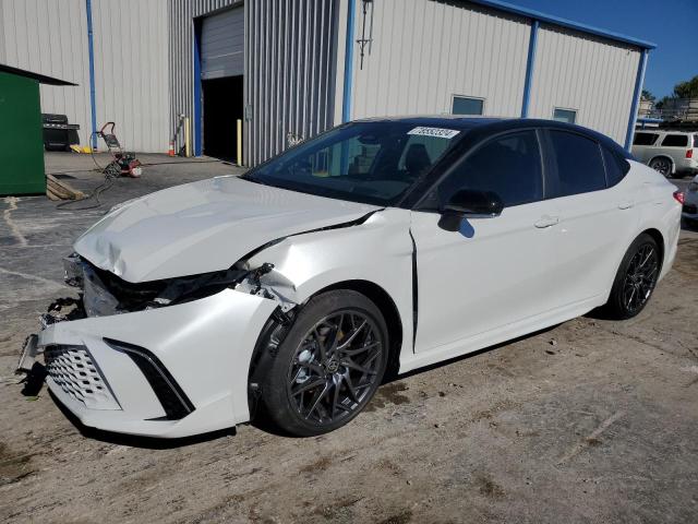 TOYOTA CAMRY XSE 2025 with VIN 4T1DAACK7SU056963 - Photo from auction