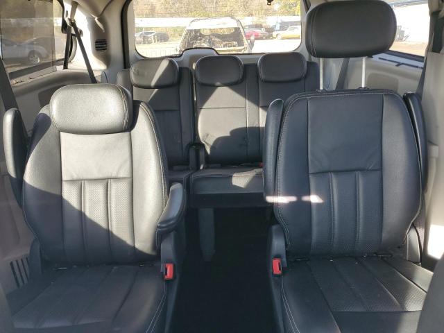Photo 10 from auction – 2010 CHRYSLER TOWN & COU with VIN 2A4RR8DX1AR493952