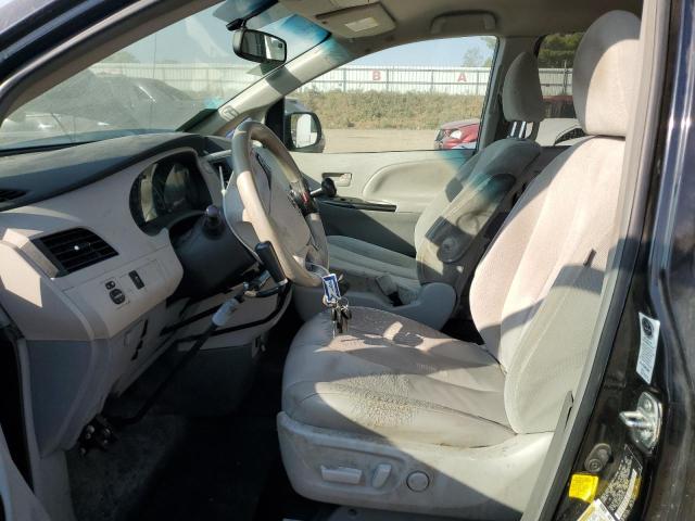 Photo 7 from auction – 2013 TOYOTA SIENNA LE with VIN 5TDKK3DC7DS319780