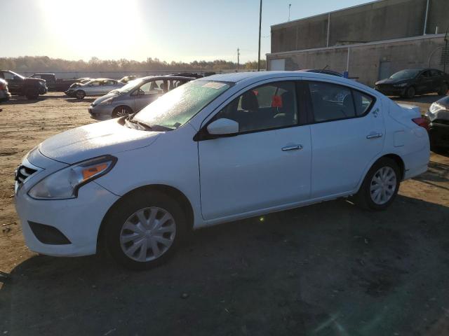 NISSAN VERSA S 2018 with VIN 3N1CN7AP4JL828675 - Photo from auction