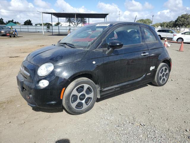 Снимка 1 от търг – 2015 FIAT 500 ELECTR с VIN 3C3CFFGE7FT726048