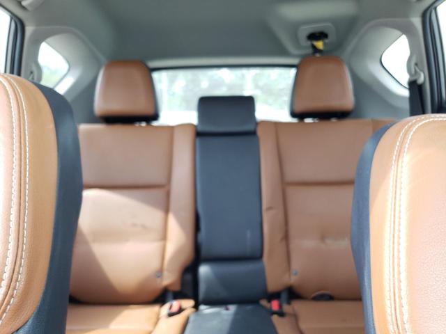 Photo 10 from auction – 2016 TOYOTA RAV4 LIMIT with VIN 2T3YFREV7GW292536