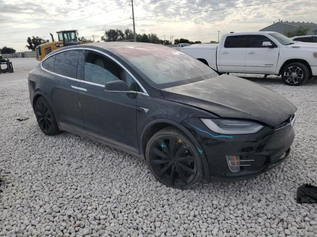 Photo 4 from auction – 2020 TESLA MODEL X with VIN 5YJXCBE29LF300265