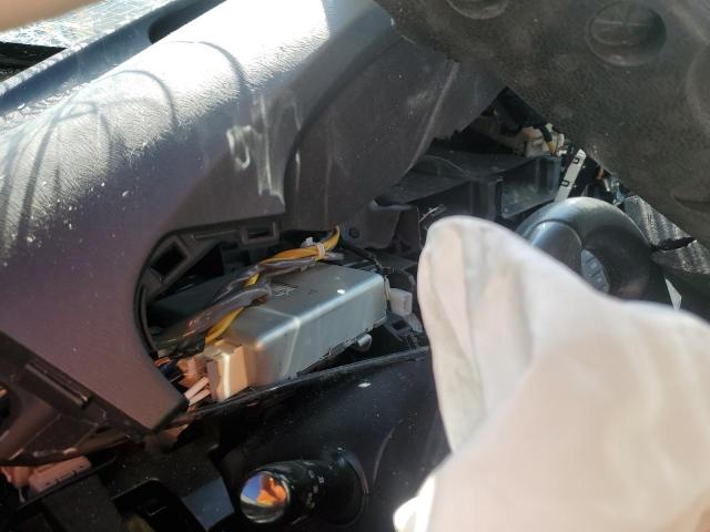 Photo 9 from auction – 2015 TOYOTA PRIUS with VIN JTDKN3DU6F0405880