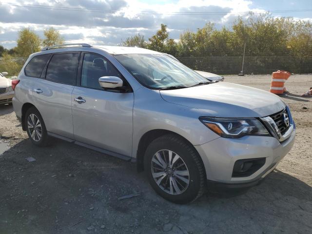 Photo 4 from auction – 2017 NISSAN PATHFINDER with VIN 5N1DR2MM0HC637900
