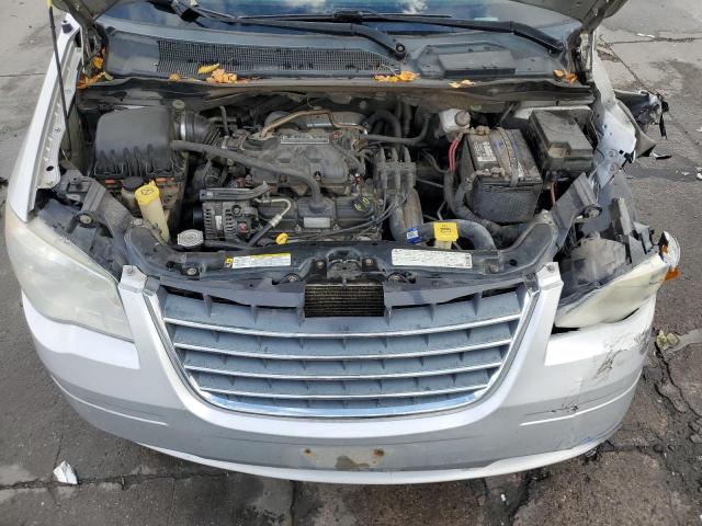 Photo 12 from auction – 2010 CHRYSLER TOWN & COU with VIN 2A4RR5D1XAR289144