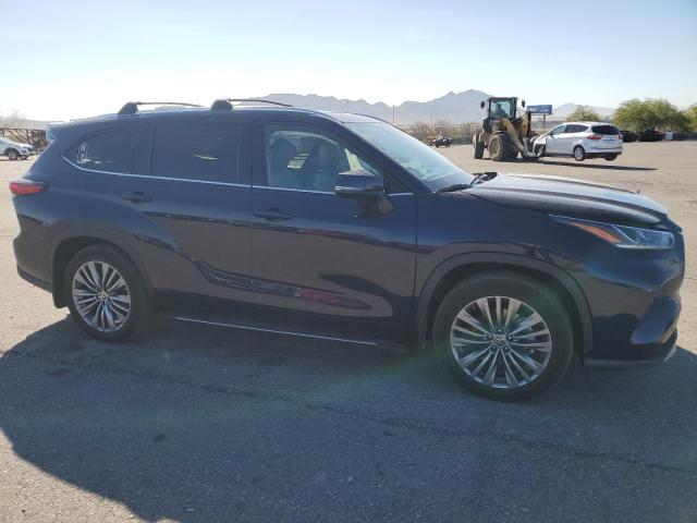 Photo 4 from auction – 2021 TOYOTA HIGHLANDER with VIN 5TDFZRBH2MS119341