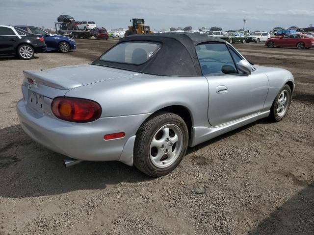 Photo 3 from auction – 1999 MAZDA MX-5 MIATA with VIN JM1NB3530X0123621
