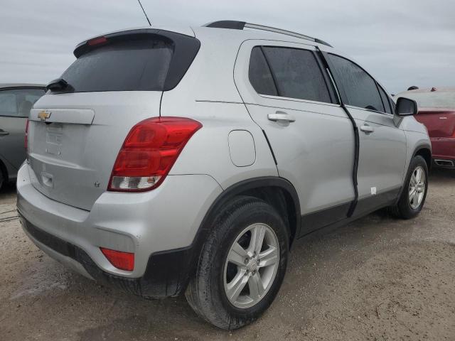 Photo 3 from auction – 2020 CHEVROLET TRAX 1LT with VIN KL7CJLSB4LB339666