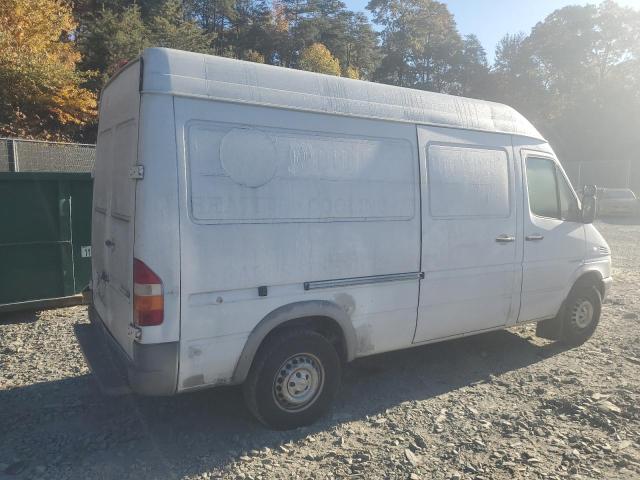 Photo 3 from auction – 2005 FREIGHTLINER SPRINTER 2 with VIN WDYPD644455828120