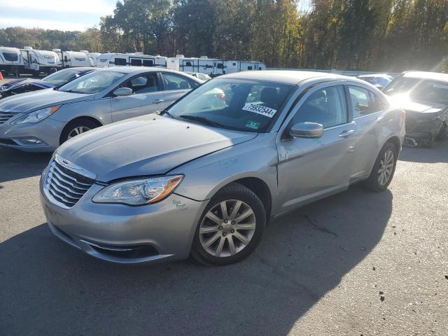 CHRYSLER 200 TOURIN 2014 with VIN 1C3CCBBB3EN158846 - Photo from auction
