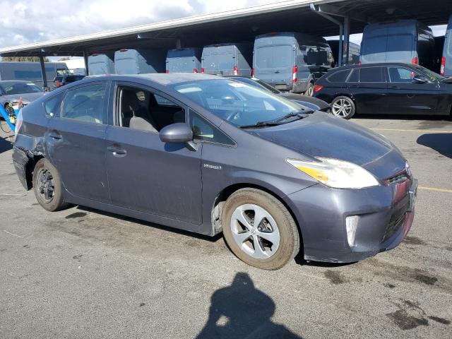 Photo 4 from auction – 2013 TOYOTA PRIUS with VIN JTDKN3DUXD5561615