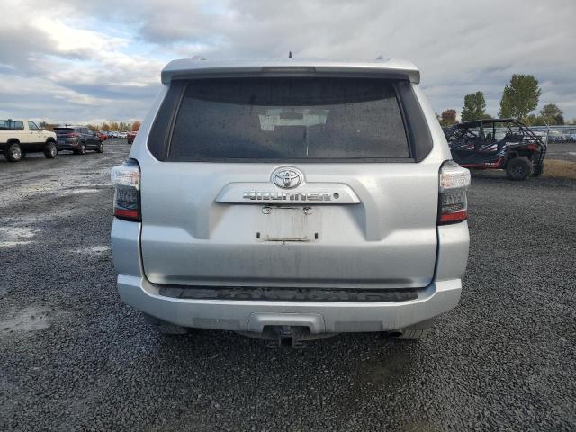 Photo 6 from auction – 2017 TOYOTA 4RUNNER SR with VIN JTEBU5JR0H5463581