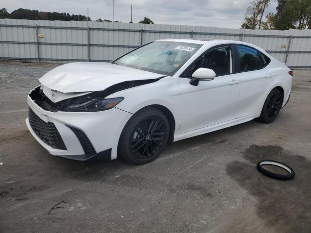 TOYOTA CAMRY XSE 2025 with VIN 4T1DAACK9SU003424 - Photo from auction