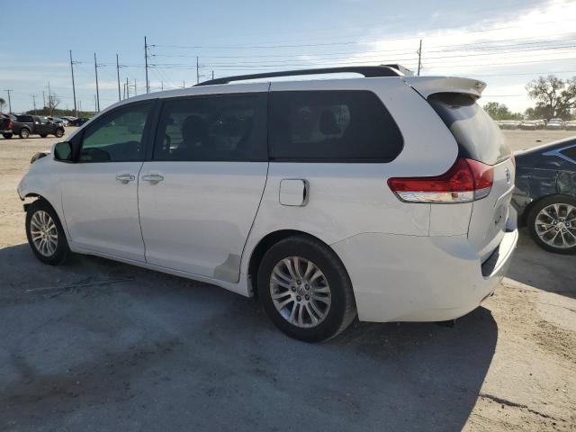Photo 2 from auction – 2012 TOYOTA SIENNA XLE with VIN 5TDYK3DC5CS250645