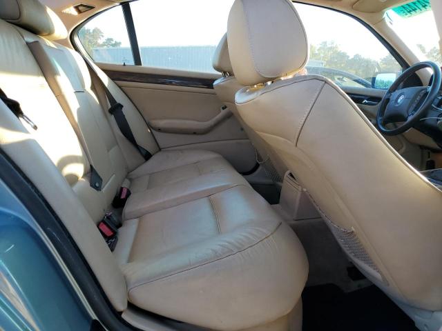Photo 10 from auction – 2005 BMW 325 XI with VIN WBAEU33425PR20542
