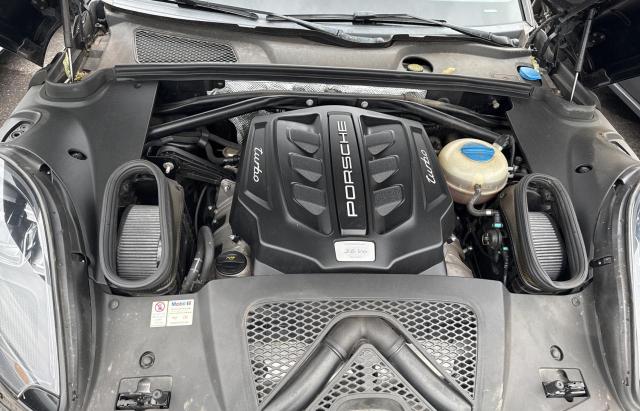Photo 7 from auction – 2017 PORSCHE MACAN TURB with VIN WP1AF2A53HLB60116