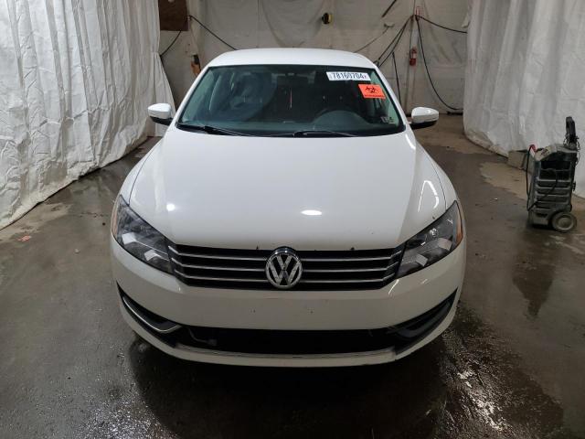 Photo 5 from auction – 2013 VOLKSWAGEN PASSAT S with VIN 1VWAP7A32DC071364