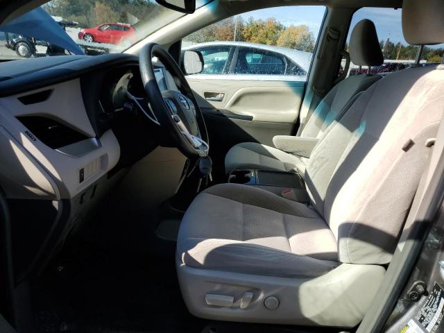 Photo 7 from auction – 2015 TOYOTA SIENNA LE with VIN 5TDKK3DC8FS575140