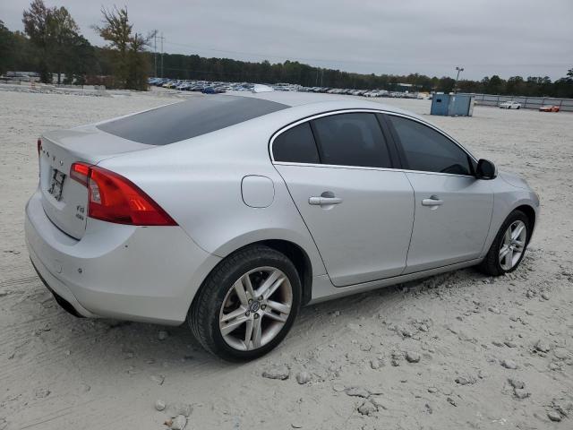 Photo 3 from auction – 2015 VOLVO S60 PREMIE with VIN YV1612TK1F1350007