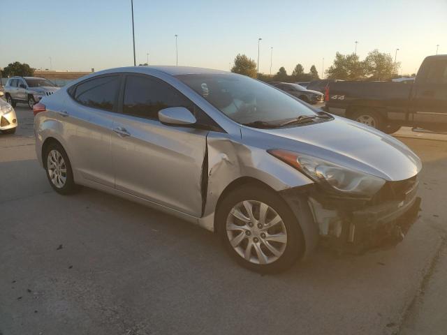 Photo 4 from auction – 2012 HYUNDAI ELANTRA GL with VIN 5NPDH4AEXCH090230