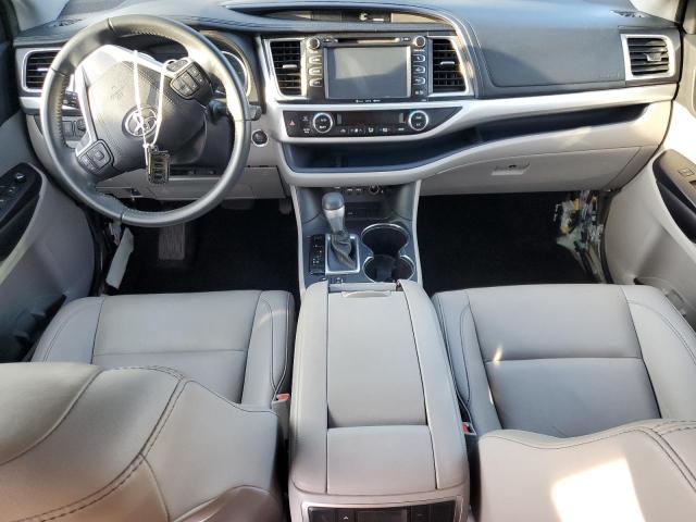 Photo 8 from auction – 2019 TOYOTA HIGHLANDER with VIN 5TDKZRFHXKS341986