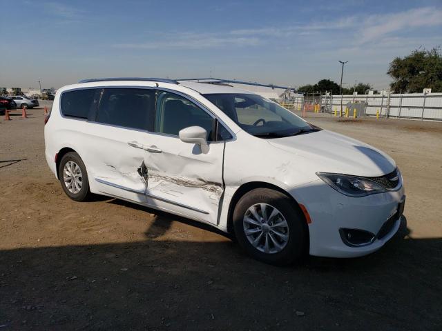 Photo 4 from auction – 2018 CHRYSLER PACIFICA T with VIN 2C4RC1BG4JR278714