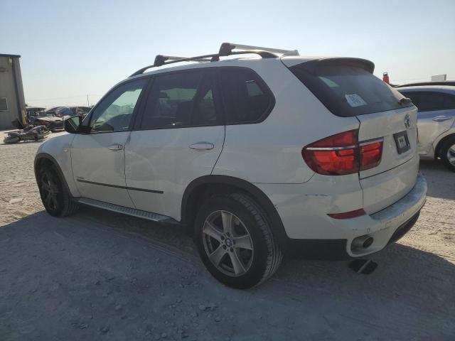 Photo 2 from auction – 2011 BMW X5 XDRIVE3 with VIN 5UXZW0C50BL660228
