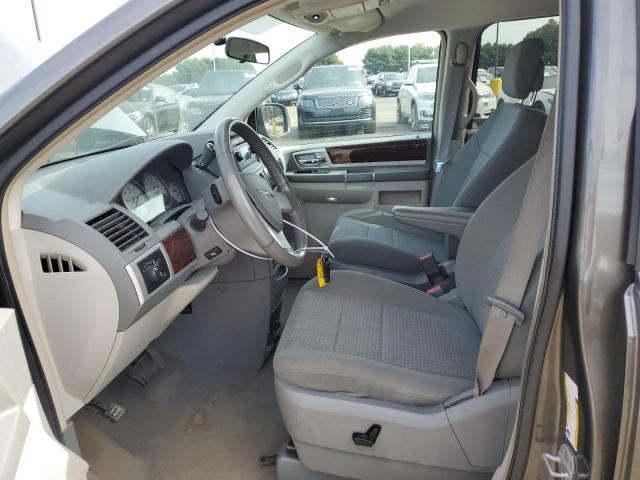 Photo 7 from auction – 2010 CHRYSLER TOWN & COU with VIN 2A4RR5D12AR415349