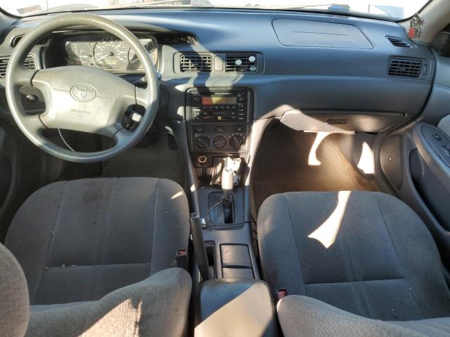 Photo 8 from auction – 2001 TOYOTA CAMRY LE with VIN 4T1BF22K81U120524